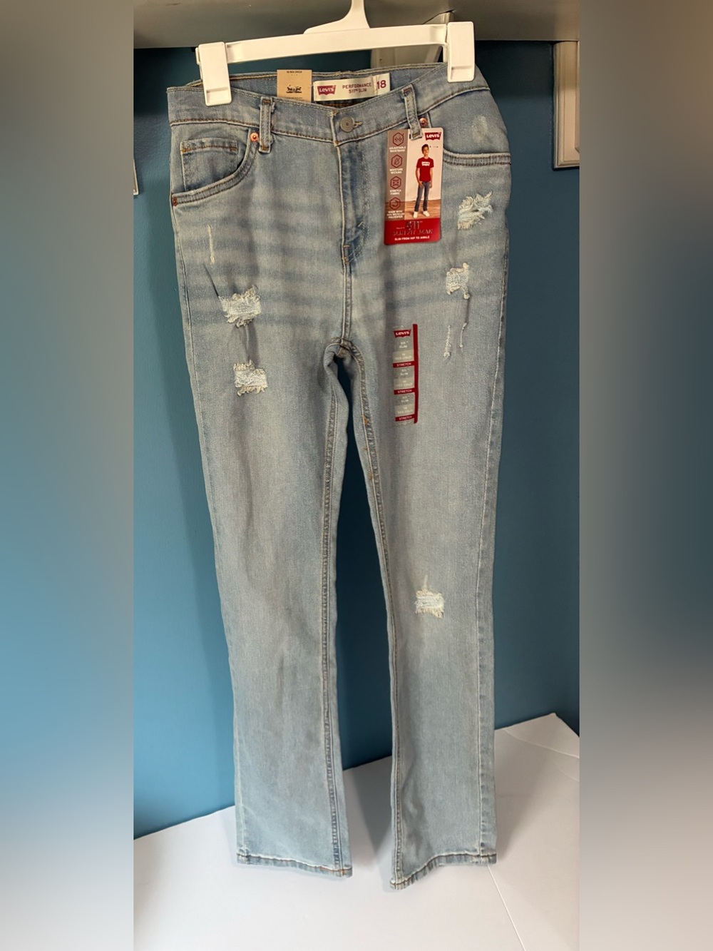 NWT Levi's 511 Performance Slim Boys Jeans Sz 18 Reg 29x31 Distressed